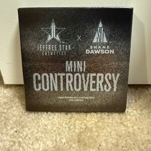 NIB Jeffree Star Mini Controversy Eyeshadow Palette